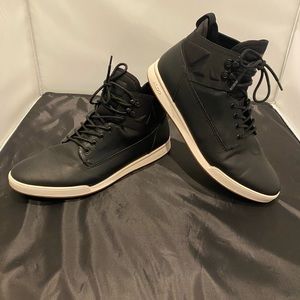 Black Leather Style Sneaker Boots Water Resistant Men’s Size 10.5